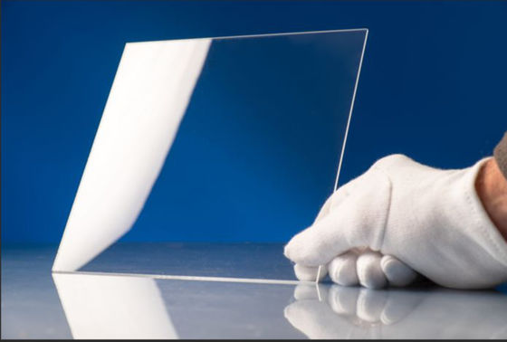 0.7mm 1.1mm διαύγεια Ultra Clear Ultra white Glass Substrate για το Display Cover Glass