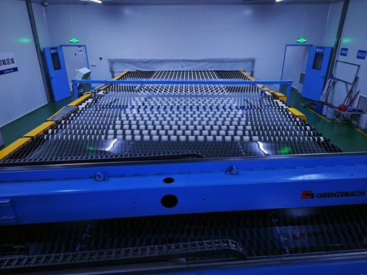 Ultra λεπτό πολύ καθαρό χαμηλό σιδερένιο γυαλί για γυαλί κάλυμμα οθόνης